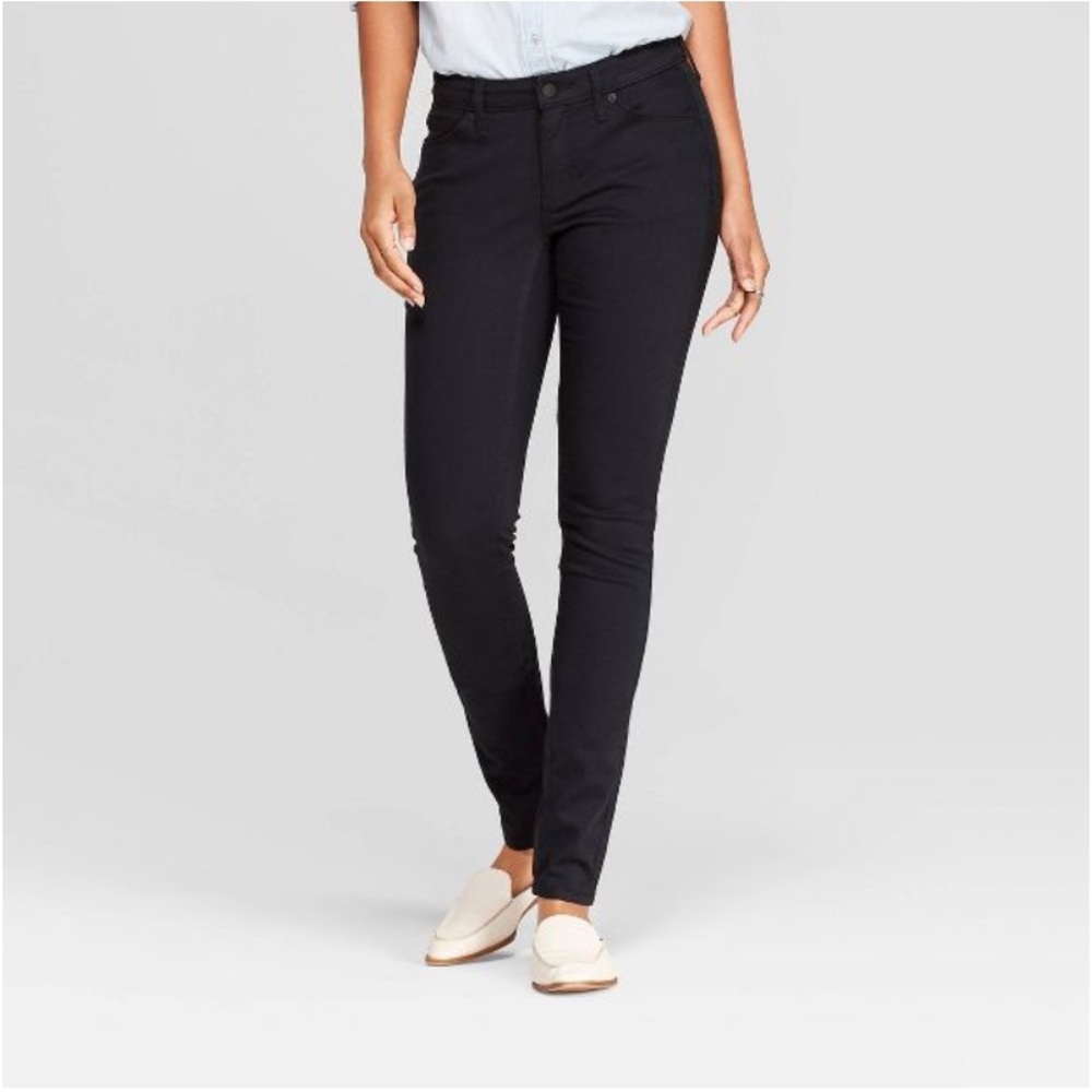 Curvy Skinny Ankled Length Black Jeans Size 12/31R